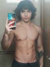 CHICO LATINO GUAPO Y CALIENTE (SOLO PARA HOMBRES)