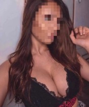 NICOLET, TU HERMOSA Y CANDENTE SEñORITA EN GIRONA