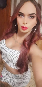 LAURA NUEVA EN VALENCIA.