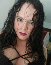 FIESTERA MOBOSA Y DISPONIBLE PARA SALIDAS