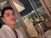 MASCULINO Y DOTADO PARA QUE DISFRUTEMOS A TOPE