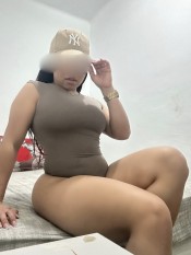 DANIELA NIñATA COLOMBIANA