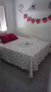SE ALQUILA HERMOSA HABITACION ZONA QUINTANA