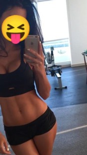 LUCIA DELGADITA PUNTA UMBRíA