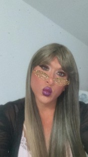 VEN Y FOLLEMOS BIEN..SIEMPRE DURA COMO HIERRO