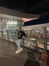 ANDRETTI JOVEN CHAPERO MASAJISTA ERóTICO