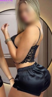 ANTONELLA PRECIOSA LATINA FIESTERA VEN A DISFRUTAR