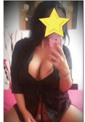 SPICE AND HORNYWOMAN