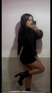 FANTáSTICA CHICA DISPUESTA A CUMPLIR TUS FANTASíAS