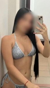 JOVEN UNIVERSITARIA DE INTERCAMBIO POCO TIEMPO