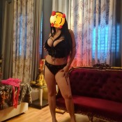 ELLA TREMENDO PECHOS NATURAL PARTICULAR