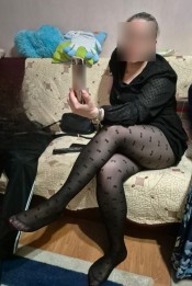 MADURA ZORRA CON GANAS DE FOLLAR