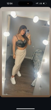 ARRECHA Y FIESTERA