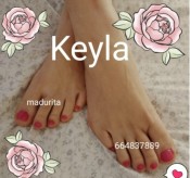 KEYLA. SóLO PIES