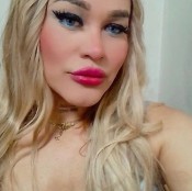 TRANS SENSUAL Y APASIONADA /SALIDAS