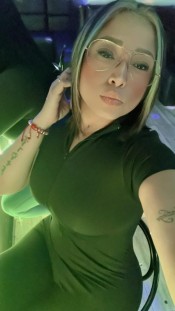 FIESTERA MORBOSA, MUY DESEOSA Y CALIENTE