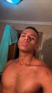 TU MEJOR OPCIóN… 21CM DE PLACER DISPONIBLE