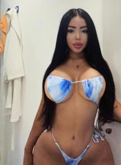 ARYADNA VENEZOLANA ARDIENTE EN LOS ALCáZARES