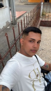 CHICO JOVEN EN CORUÑA CENTRO TENGO SITIO DISCRETO SOLO PARA DECIDIDOS