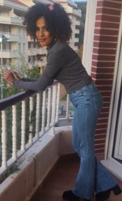 MEXICANA, CALIENTE UNA BOMBA EN LA CAMA