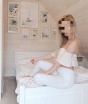 LA MEJOR MAMANDO POLLAS SOLO SALIDAS