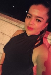 CHICLANA. LA BARROSA. JOVENCITA 24 AñOS. MORENAZA