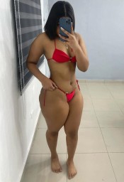 LAURA ESPECTACULAR LATINA