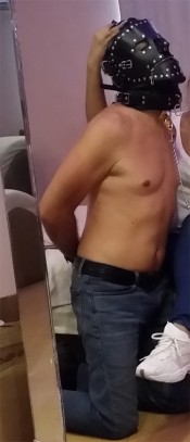 CHICO VOYEUR BUSCA PAREJA EXHIBICIONISTA