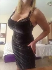 ARDIENTE Y JUGOSA DOMINCANA, LISTA PARA EL PLACER