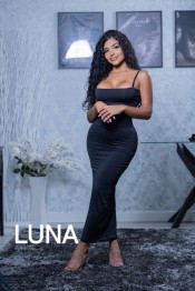 LUNA – 23 AÑOS, VENEZOLANA EN SABADELL