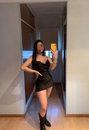 CON GAFITA SEXY Y CARA DE GUARRILLA FIESTERA WHATSAPP