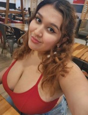 SAMIRA CALIENTE Y APASIONADA