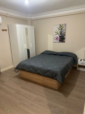 HABITACIONES CON BAÑO PRIVADO AV MADRID