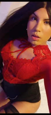 CHICA TRANS COLOMBIANA NOVEDAD