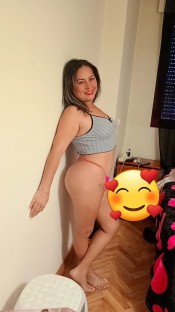 MADURITA FOGOSA Y TRAVIESA