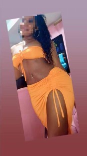 SOY TU COLOMBIANA JUGUETONA QUE QUIERE TU LECHE