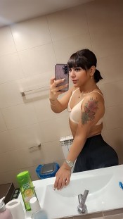 PRECIOSA TRANS FEMENINA EN MOSTOLES, MADRID