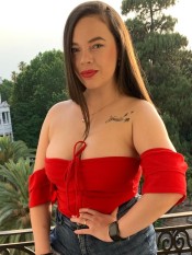 PELIRROJA DE OJOS AZULES. NOVEDAD CHICA RUSA 24 H