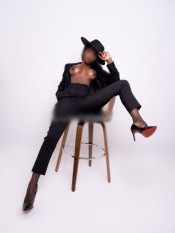 AGATA VICIOSA CAñERA Y SUPER FIESTERA