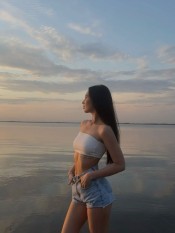 HOLAA BB SOY UNA CHICA RECIéN LLEGADA EN TU CIUDAD