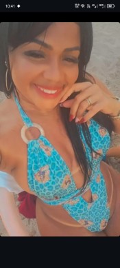 ÚLTIMOS DÍAS PAULA ARDIENTE BESOS REALES SUPER GRIEGO