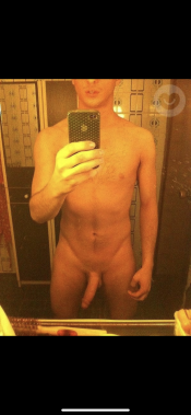 COLOMBIANO DISPUESTO AL PLACER EN VALENCIA CAPITAL