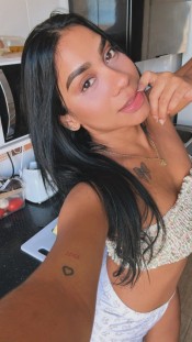 COLOMBIANA PRECIOSA  DE NUEVO EN ALMERIA