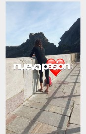 TRAVESTI TRANS ESPAÑOLA PARTICULAR DELGADA SOLA