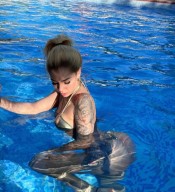 SOMOS TRES AMIGUITAS CACHONDITAS