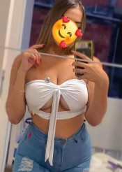 JOVENCITA BRASILEÑA CON LINDA TETA NATURAL NOVEDAD