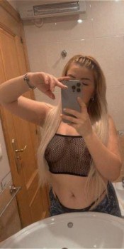 RUBIA LATINA FIESTERA NOVEDAD AQUI