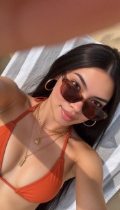 ESTA MAMASOTA QUIERE FOLLAR...TE ANIMAS.(COLLBLANC-TORRASSA)