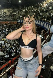 LINDA RUBIA DE REGRESO EN MAHON