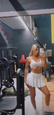 MENCEYES 116, DANIELA 27 22 AñOS